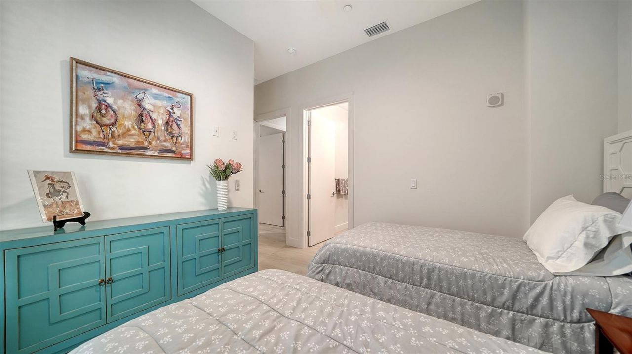 33 S Palm Avenue, Unit 901, Sarasota, FL 34236 Photo