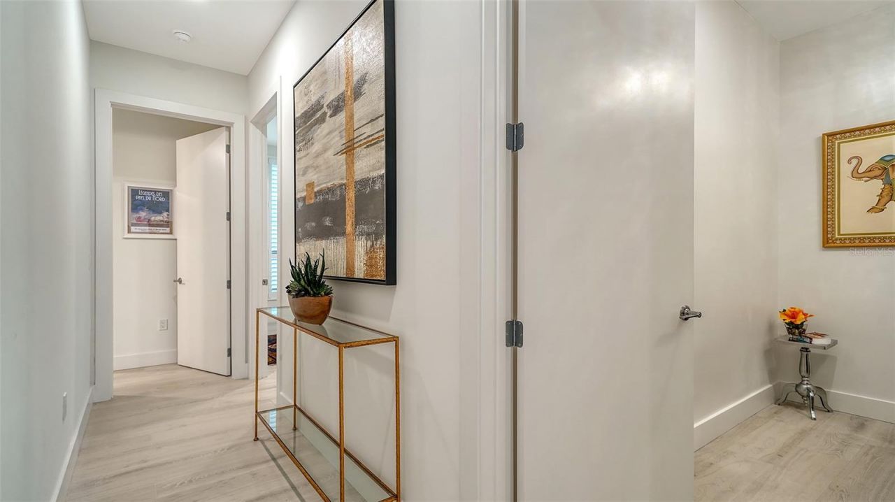33 S Palm Avenue, Unit 901, Sarasota, FL 34236 Photo