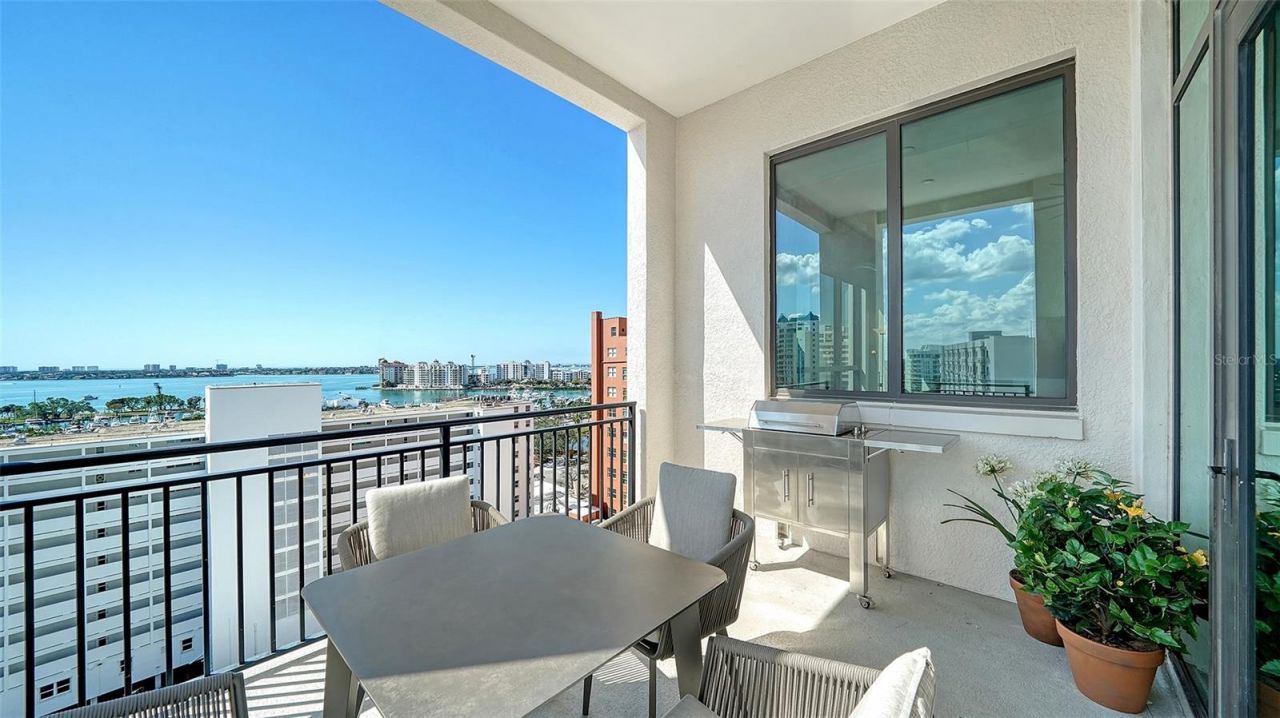 33 S Palm Avenue, Unit 901, Sarasota, FL 34236 Photo