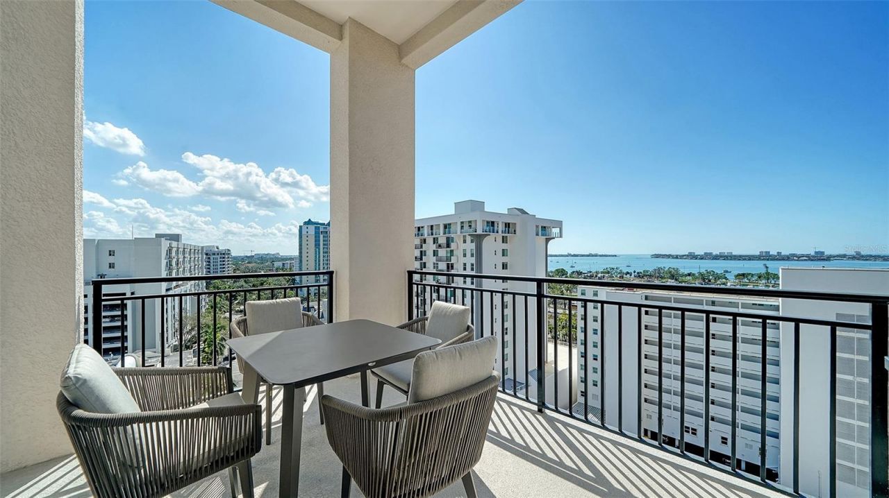 33 S Palm Avenue, Unit 901, Sarasota, FL 34236 Photo