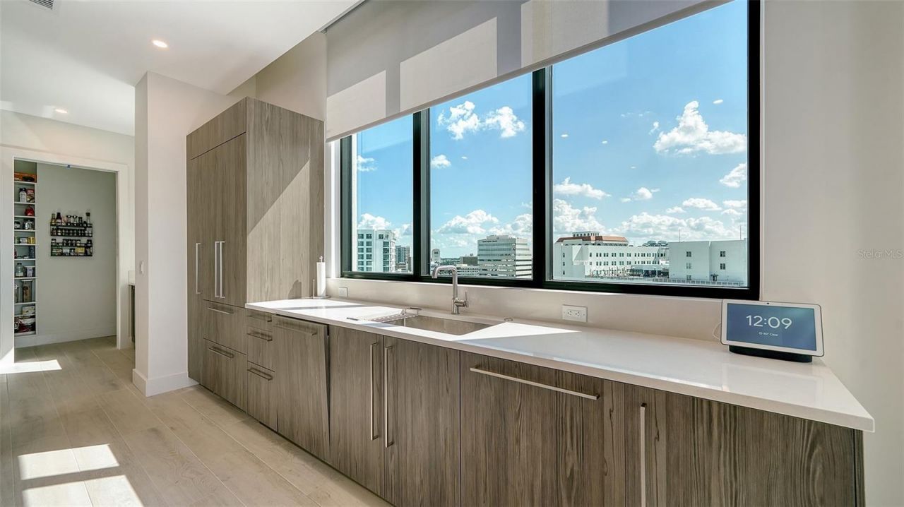 33 S Palm Avenue, Unit 901, Sarasota, FL 34236 Photo