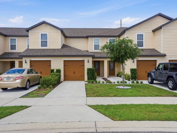 1730 WYNFORD CIRCLE , TAVARES, FL 32778