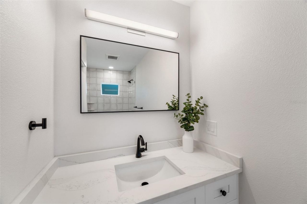 1401 49th Street N, Saint Petersburg, FL 33710 Photo
