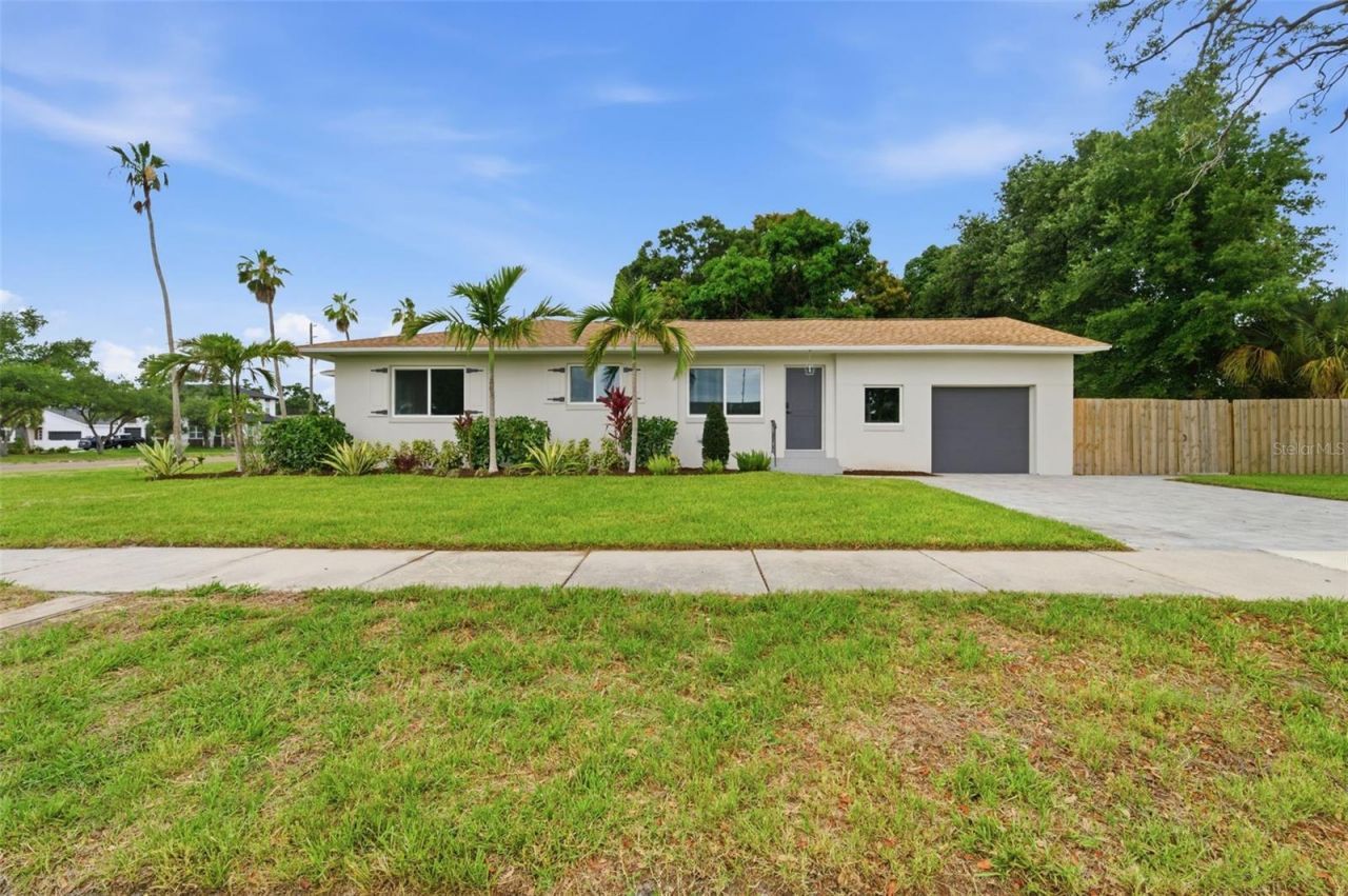1401 49th Street N, Saint Petersburg, FL 33710 Photo