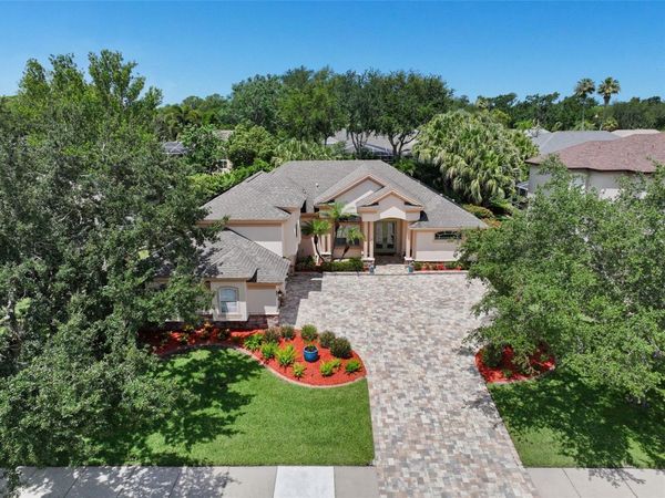 209 HIGHLAND WOODS DRIVE , SAFETY HARBOR, FL 34695
