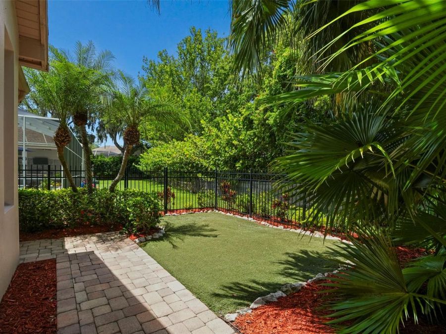 Property Image 76