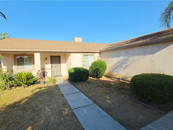 823 Deer Ridge , Bakersfield, CA 93306