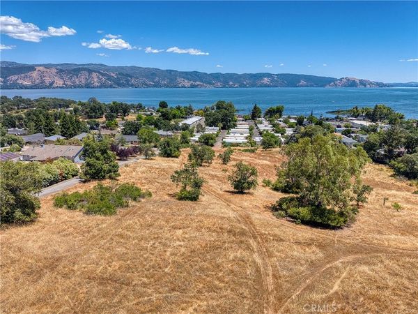 670 Walnut , Lakeport, CA 95453