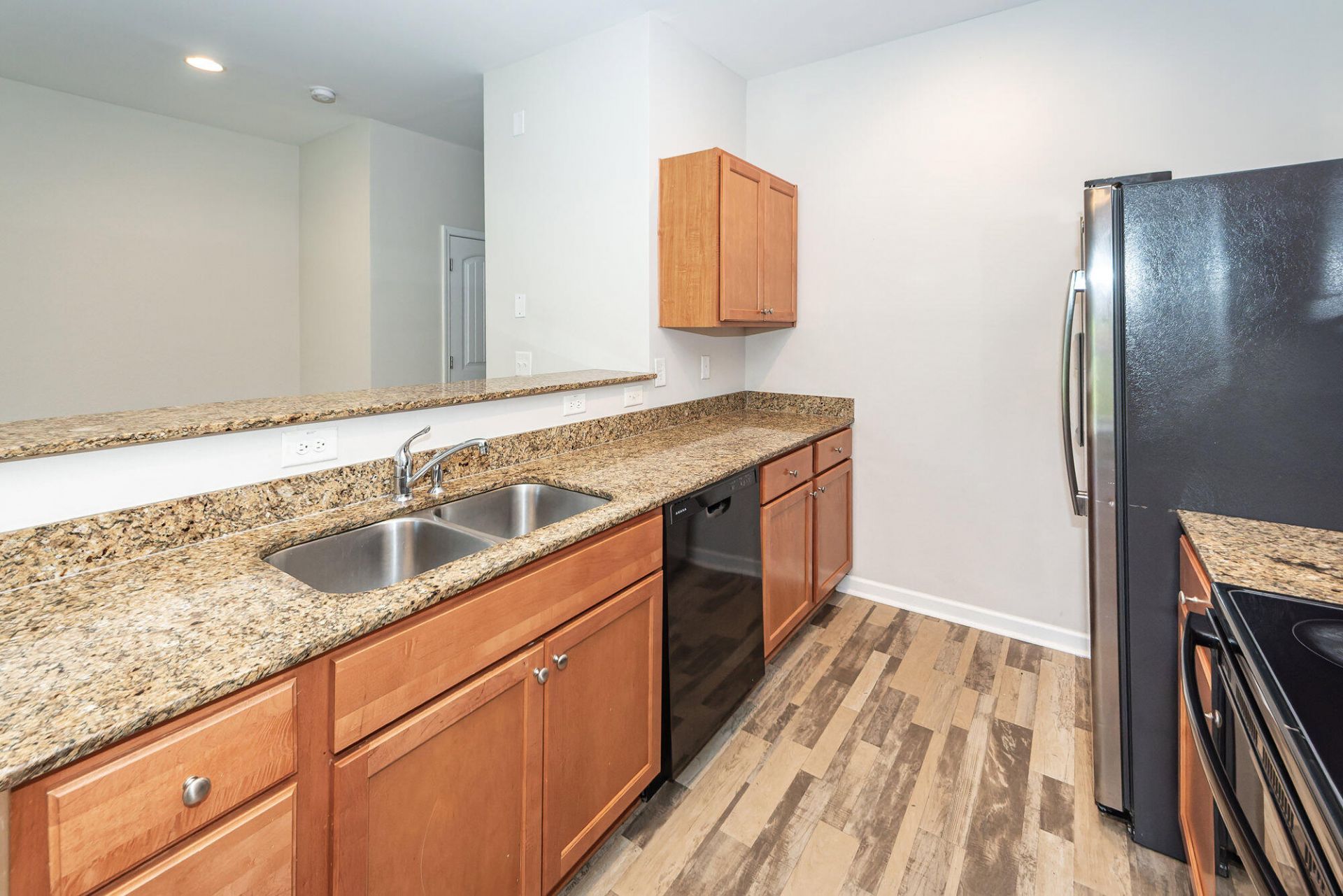 484 Truman Drive Photo 29