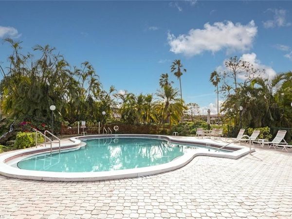 499 Forest Lakes BLVD , Unit 105, NAPLES, FL 34105