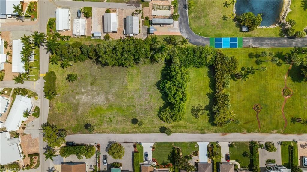 3116 Pine Tree Dr , Bonita Springs, FL 34134 Photo