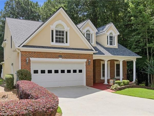 205 Columbia Street , Mcdonough, GA 30253