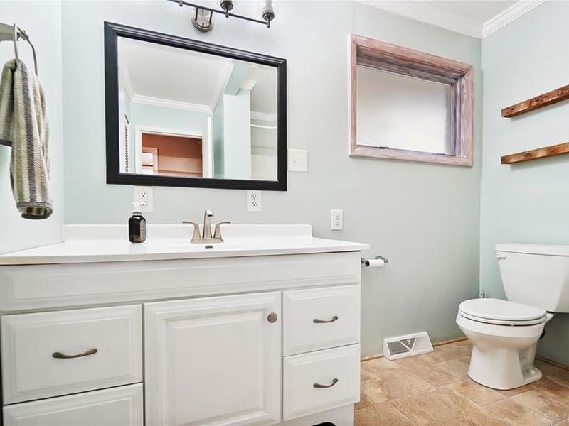 800 N Monroe Drive, Xenia, OH 45385 Photo 12
