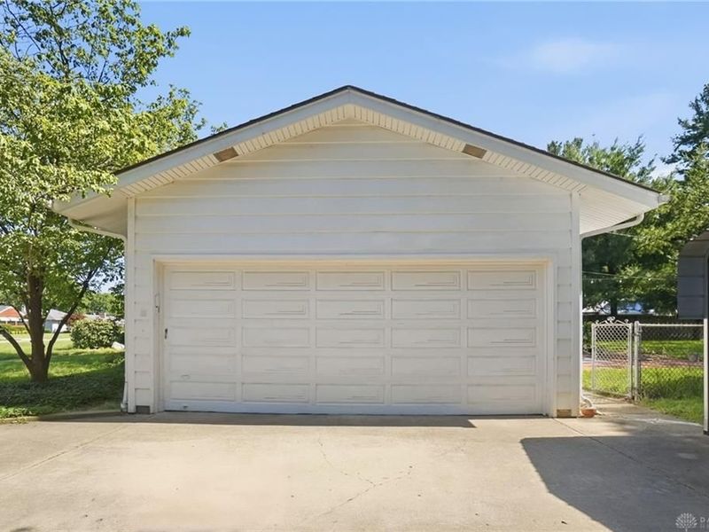 800 N Monroe Drive, Xenia, OH 45385 Photo 26