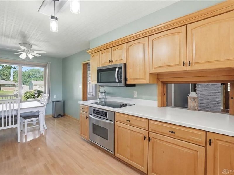 800 N Monroe Drive, Xenia, OH 45385 Photo 7