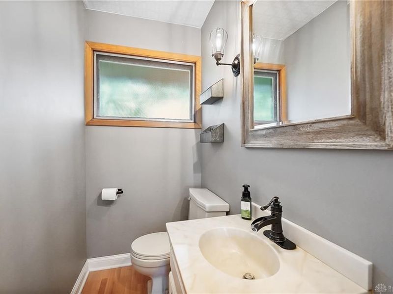 800 N Monroe Drive, Xenia, OH 45385 Photo 8
