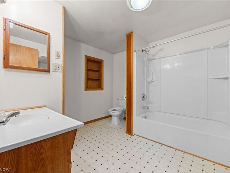 409 Edith Avenue, Akron, OH 44312 Photo 17