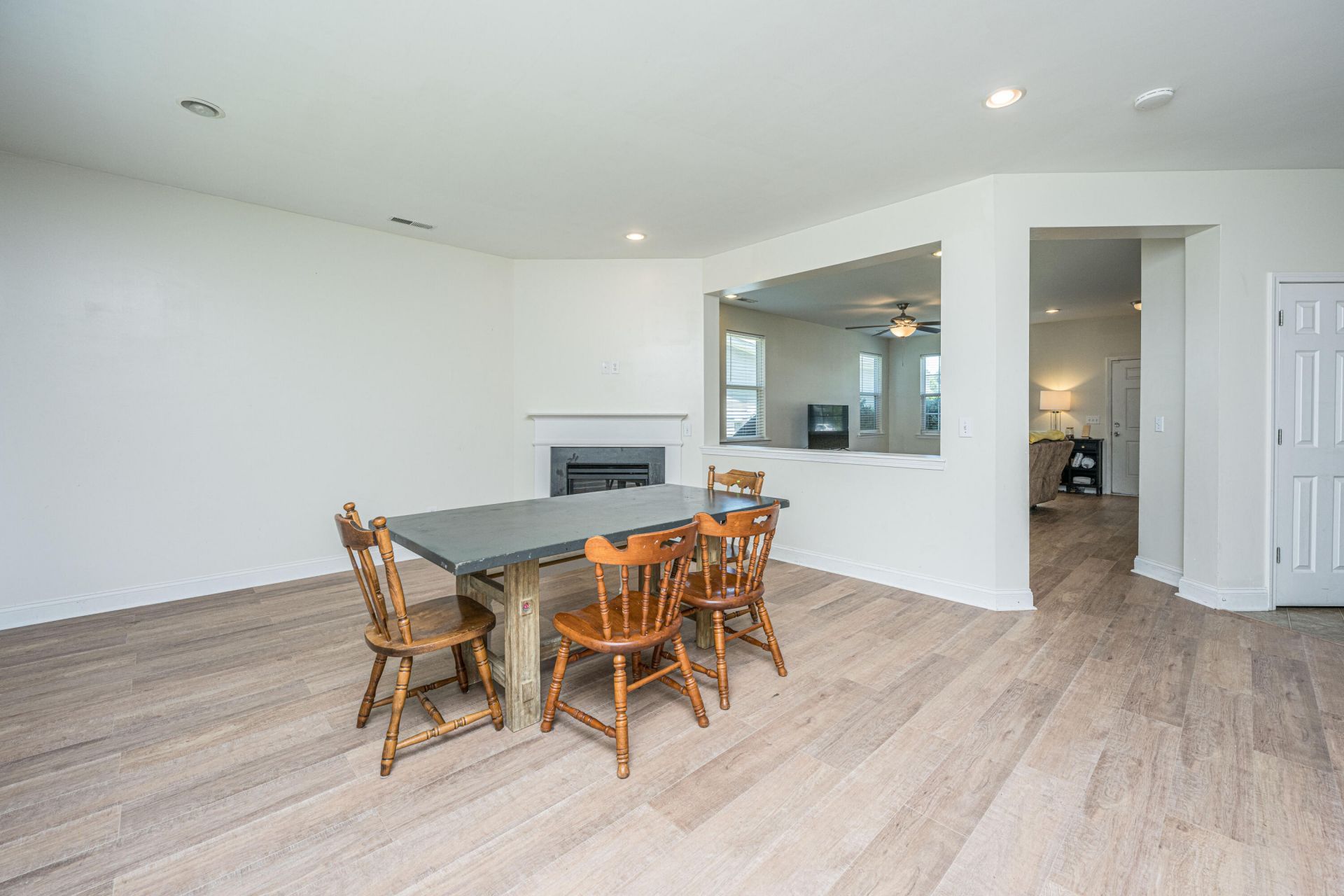 308 Duck Pond Lane Photo 15