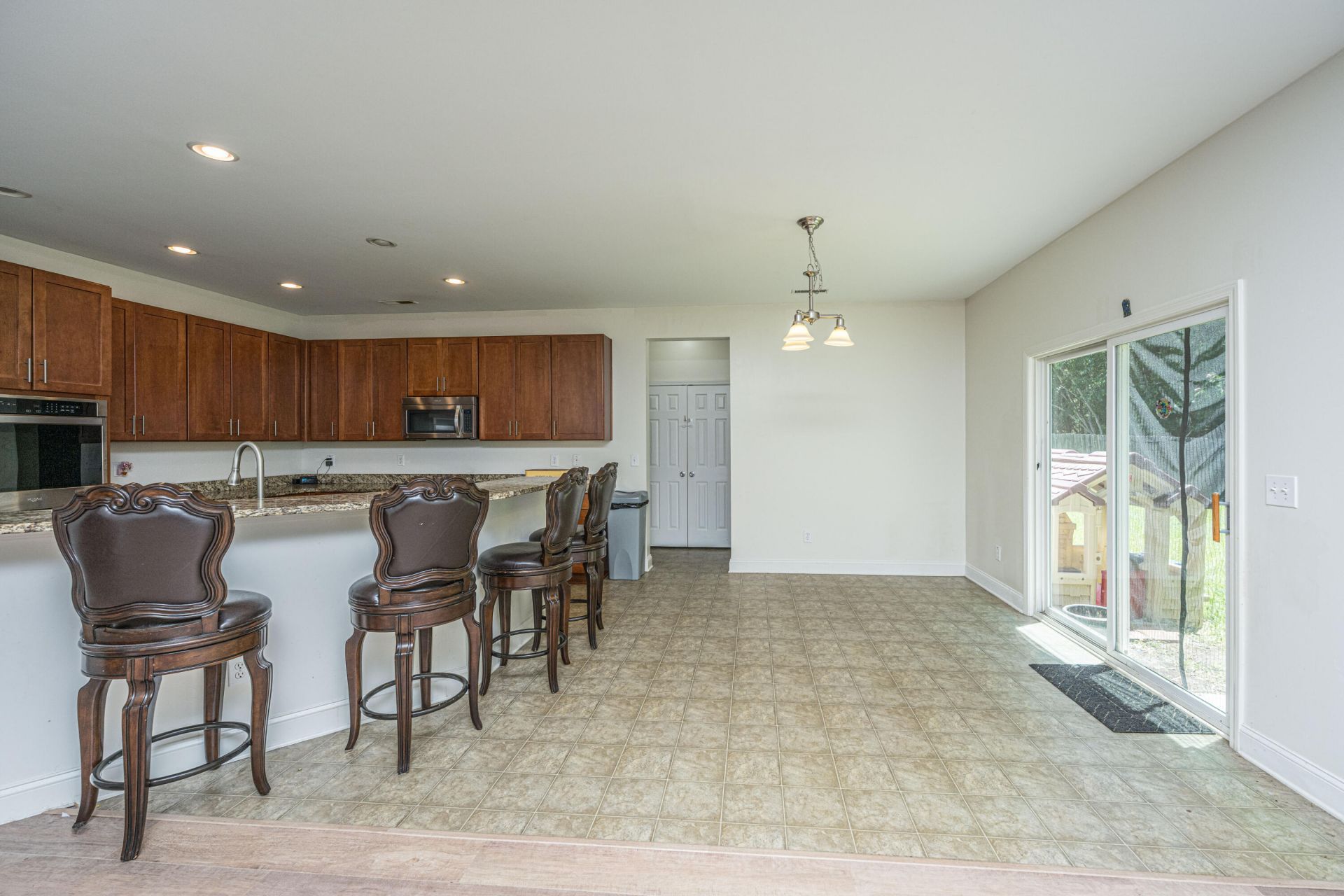 308 Duck Pond Lane Photo 21