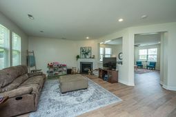308 Duck Pond Lane photo 4