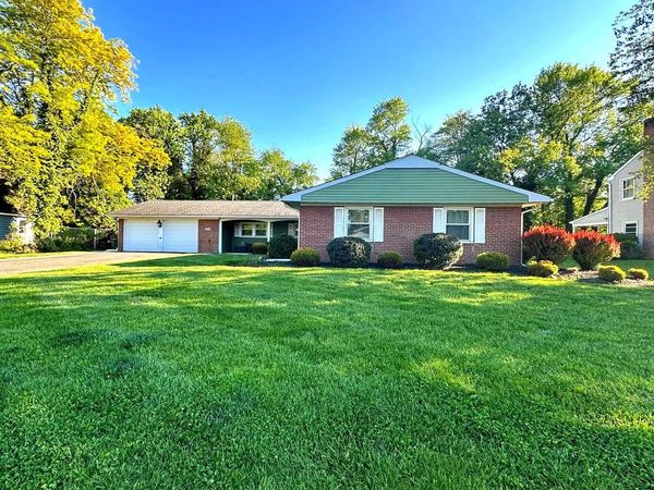 21 TYLER DRIVE, WILLINGBORO, NJ 08046