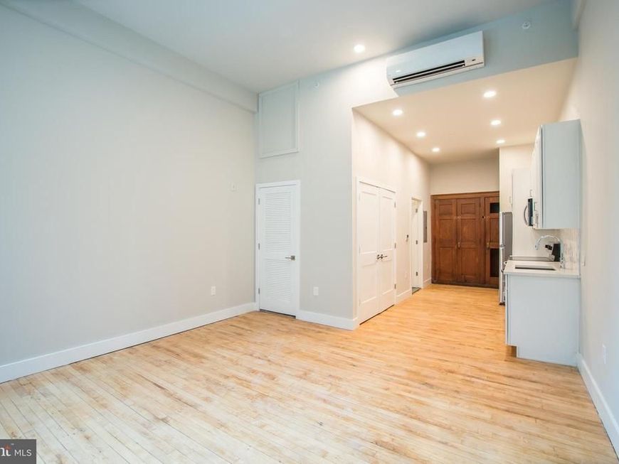 1300 S 19th Street , Unit 320, Philadelphia, PA 19146 Main Photo