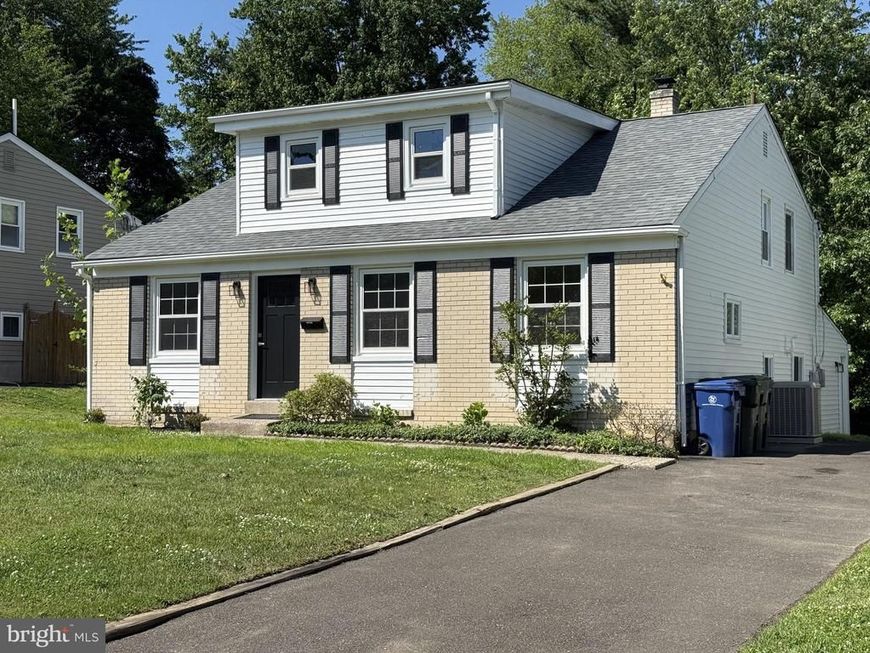 2921 Senak Road, Abington, PA 19001 Main Photo