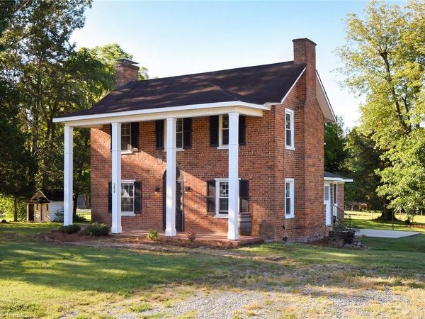 268 Rural Retreat Road , Winston-Salem, NC 27107