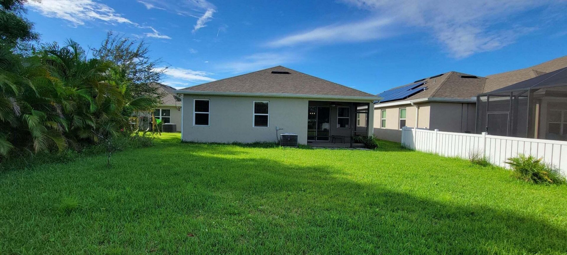 5355 NW Pine Trail Circle, Port Saint Lucie, FL 34983 Photo