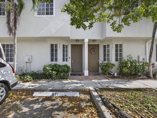 4147 Napoli Lake Drive, West Palm Beach, FL 33410