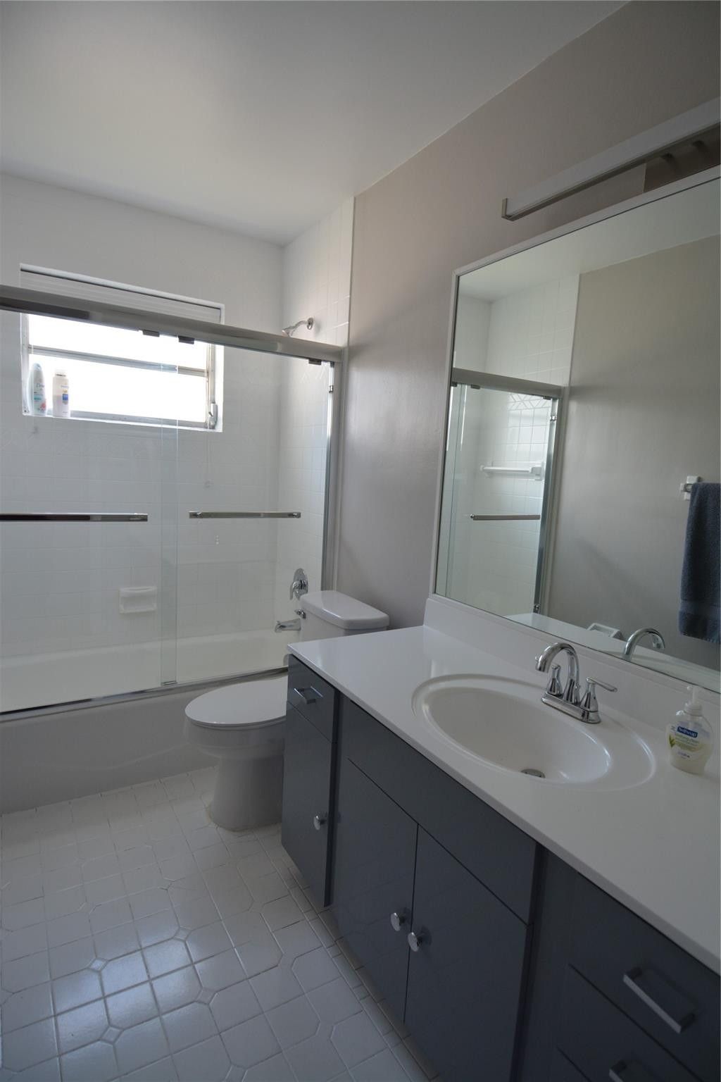 3840 N 42nd Terrace, Hollywood, FL 33021 Photo