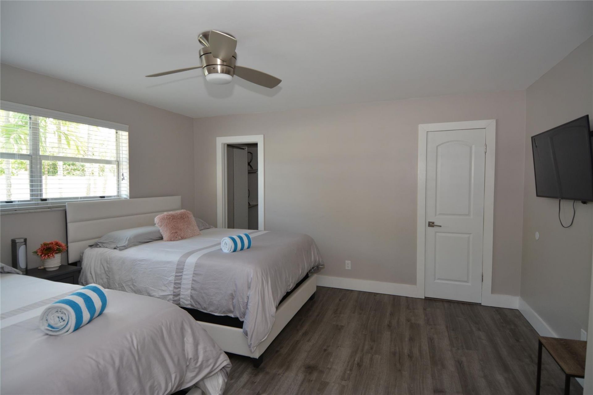 3840 N 42nd Terrace, Hollywood, FL 33021 Photo