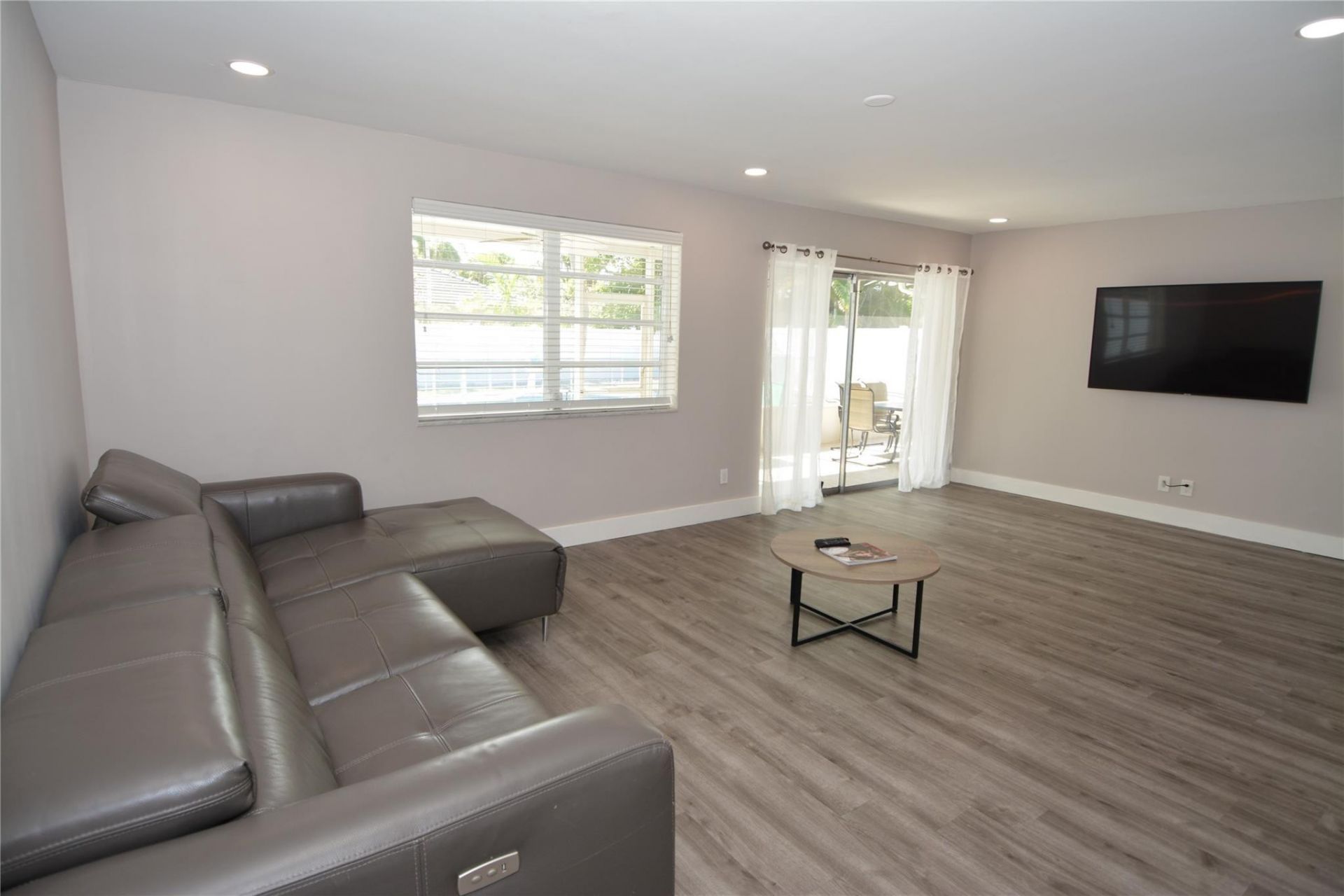 3840 N 42nd Terrace, Hollywood, FL 33021 Photo