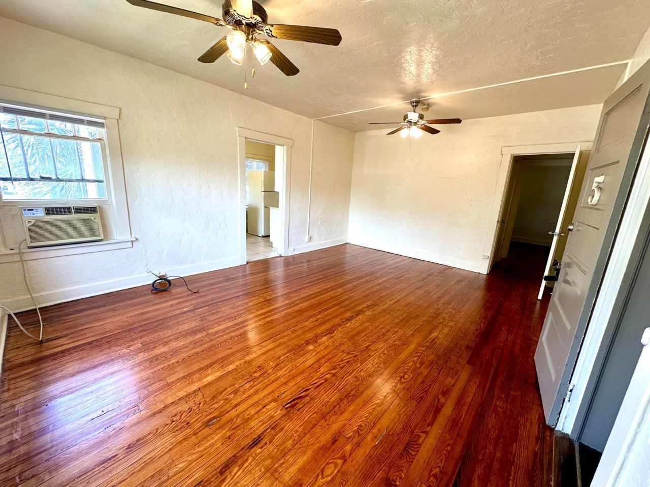 2010 Broward Avenue, Unit 5, West Palm Beach, FL 33407 Photo