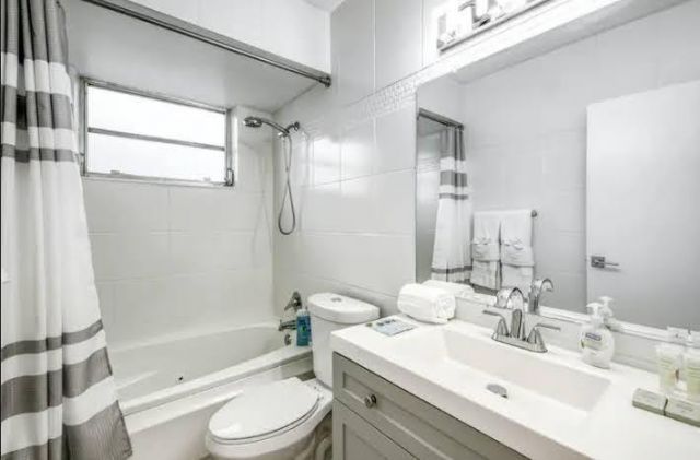 2200 N 47th Avenue, Hollywood, FL 33021 Photo