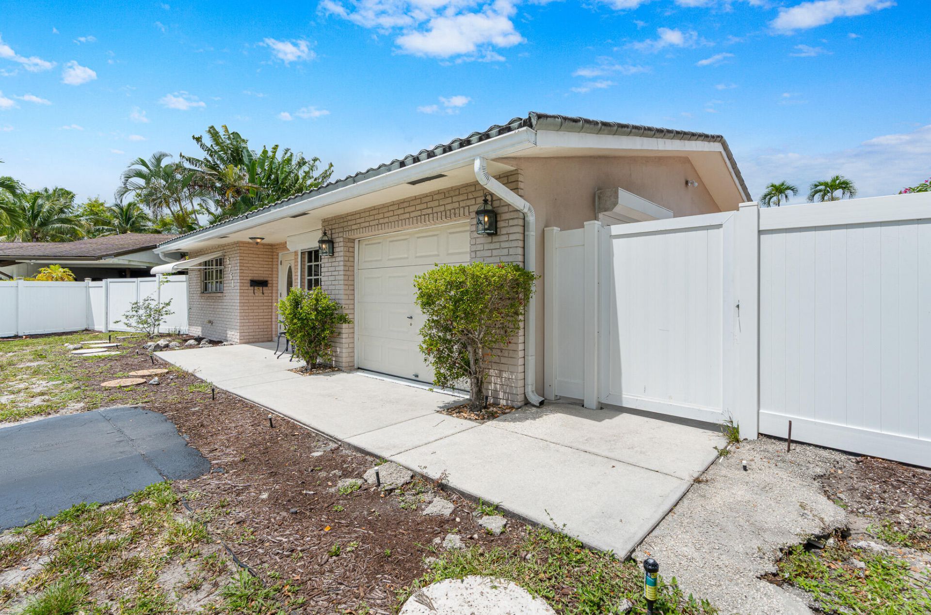 6761 NW 32nd Avenue, Fort Lauderdale, FL 33309 Photo