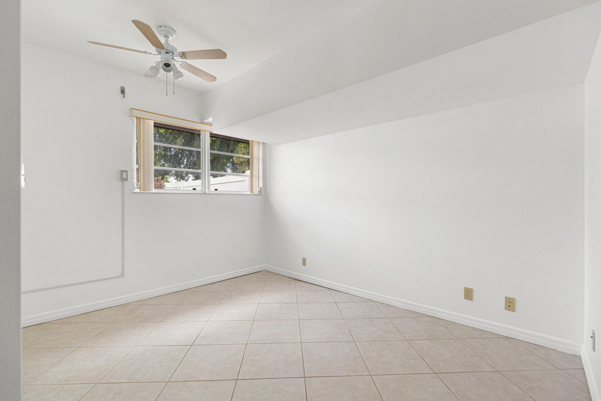 6761 NW 32nd Avenue, Fort Lauderdale, FL 33309 Photo