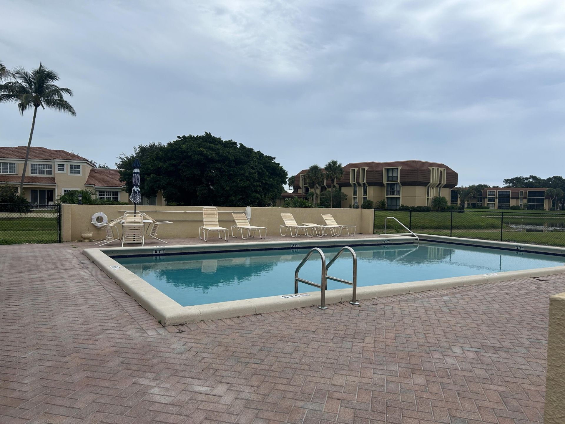 5390 NW Woodland Lakes Drive, Unit 4020, Palm Beach Gardens, FL 33418 Photo