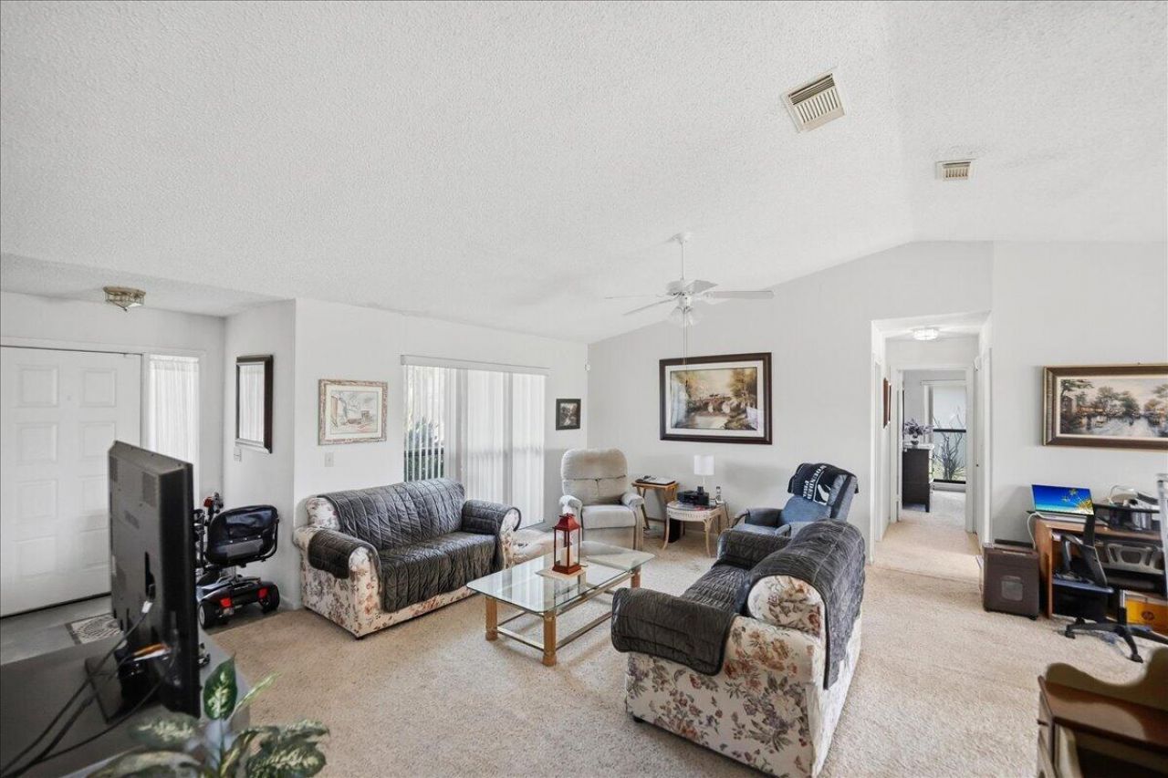 465 SE Asbury Lane, Port Saint Lucie, FL 34983 Photo