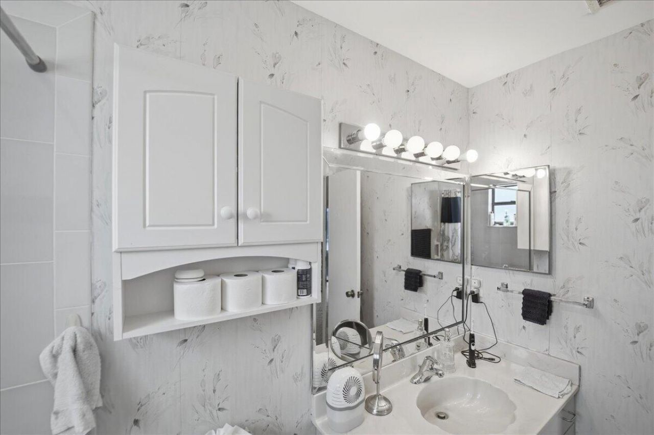 465 SE Asbury Lane, Port Saint Lucie, FL 34983 Photo