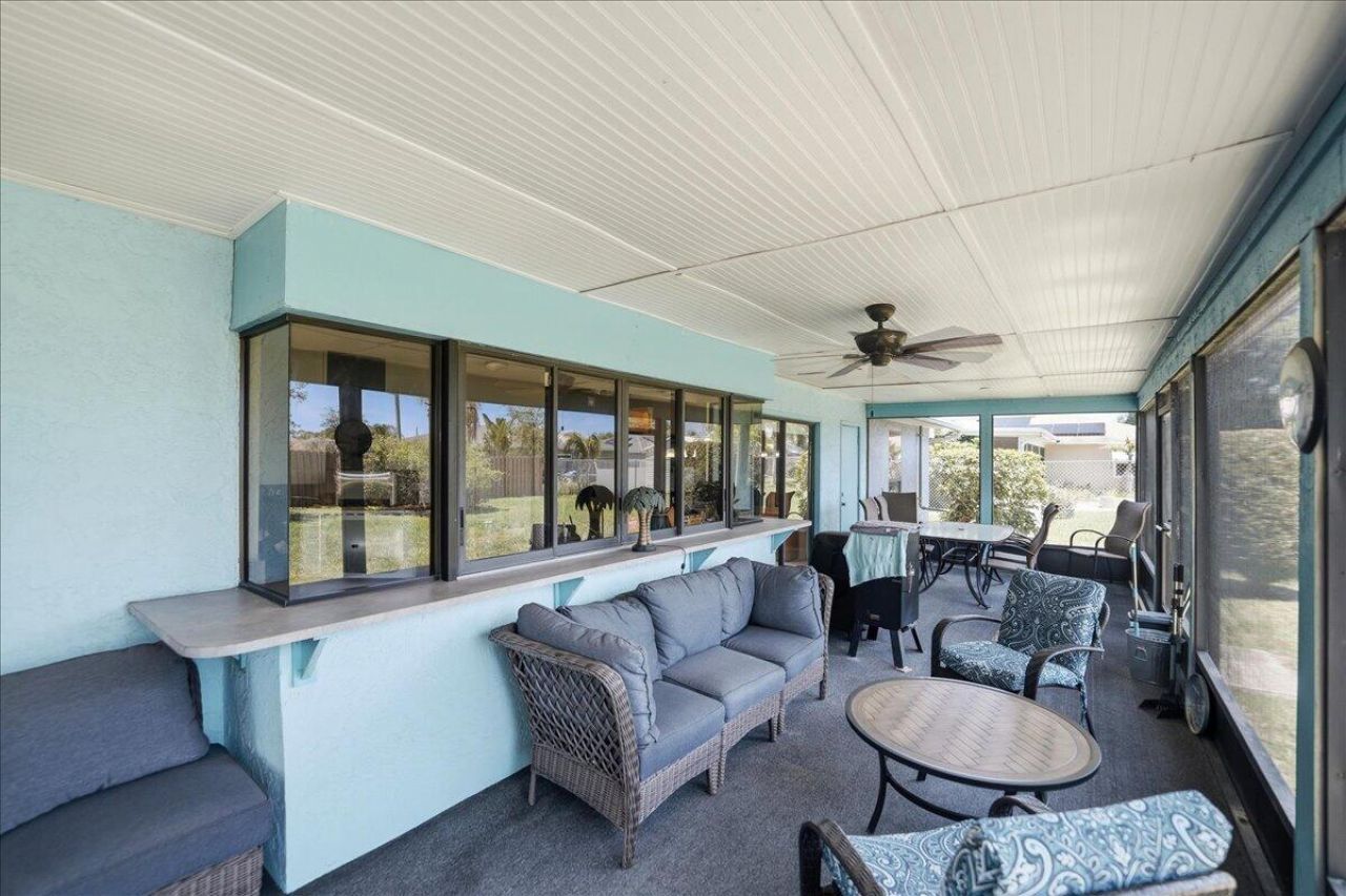 465 SE Asbury Lane, Port Saint Lucie, FL 34983 Photo