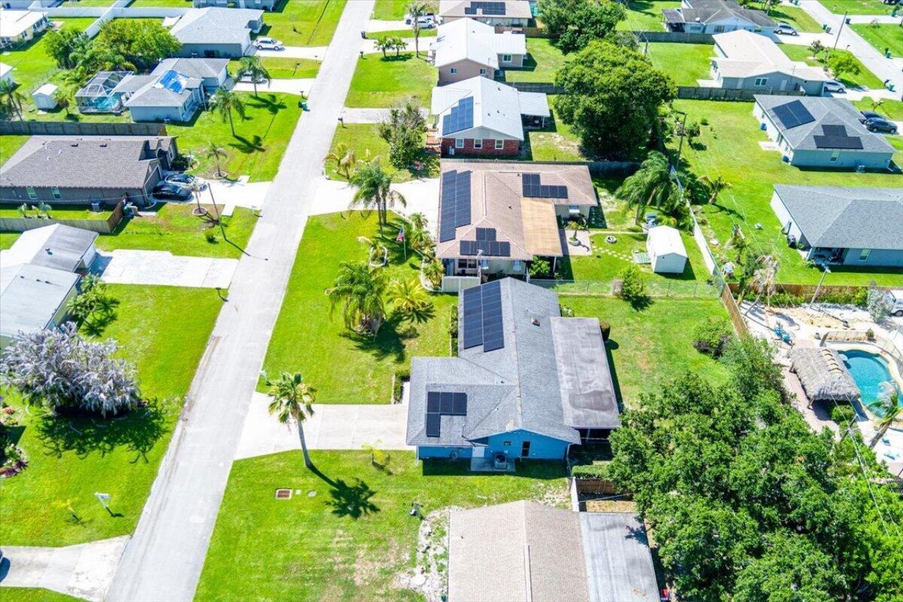 465 SE Asbury Lane, Port Saint Lucie, FL 34983 Photo