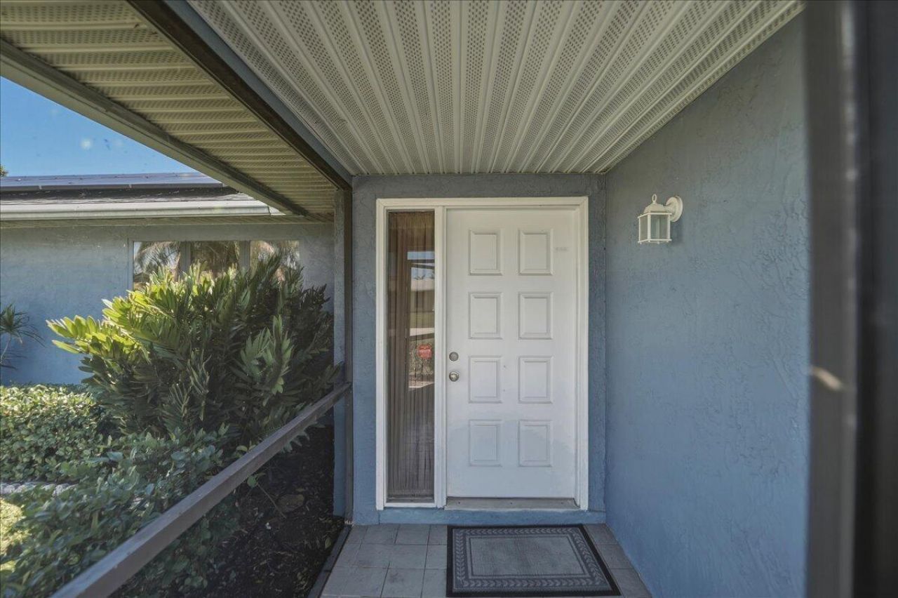 465 SE Asbury Lane, Port Saint Lucie, FL 34983 Photo