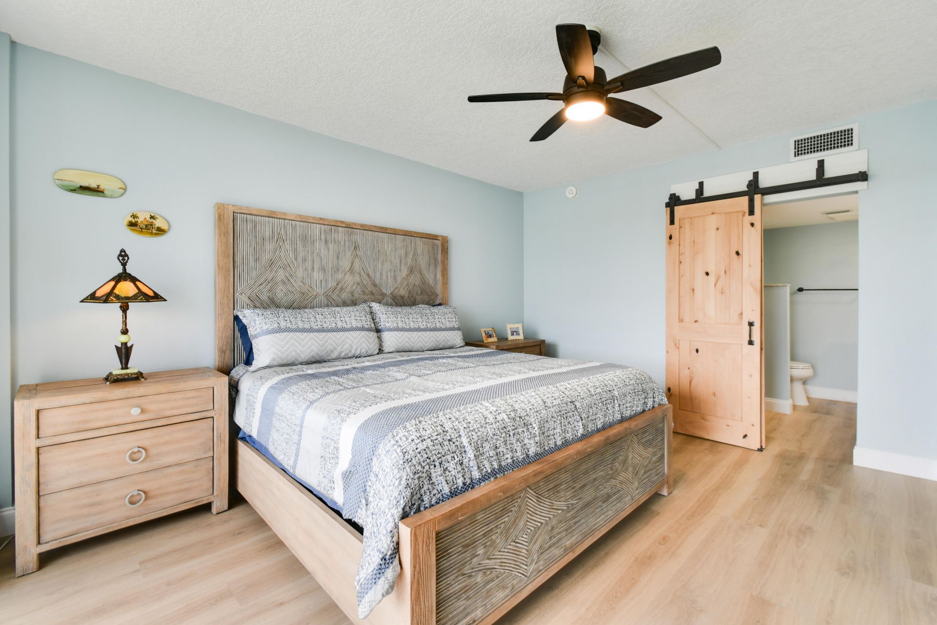 100 Paradise Harbour Boulevard, Unit 211, North Palm Beach, FL 33408 Photo