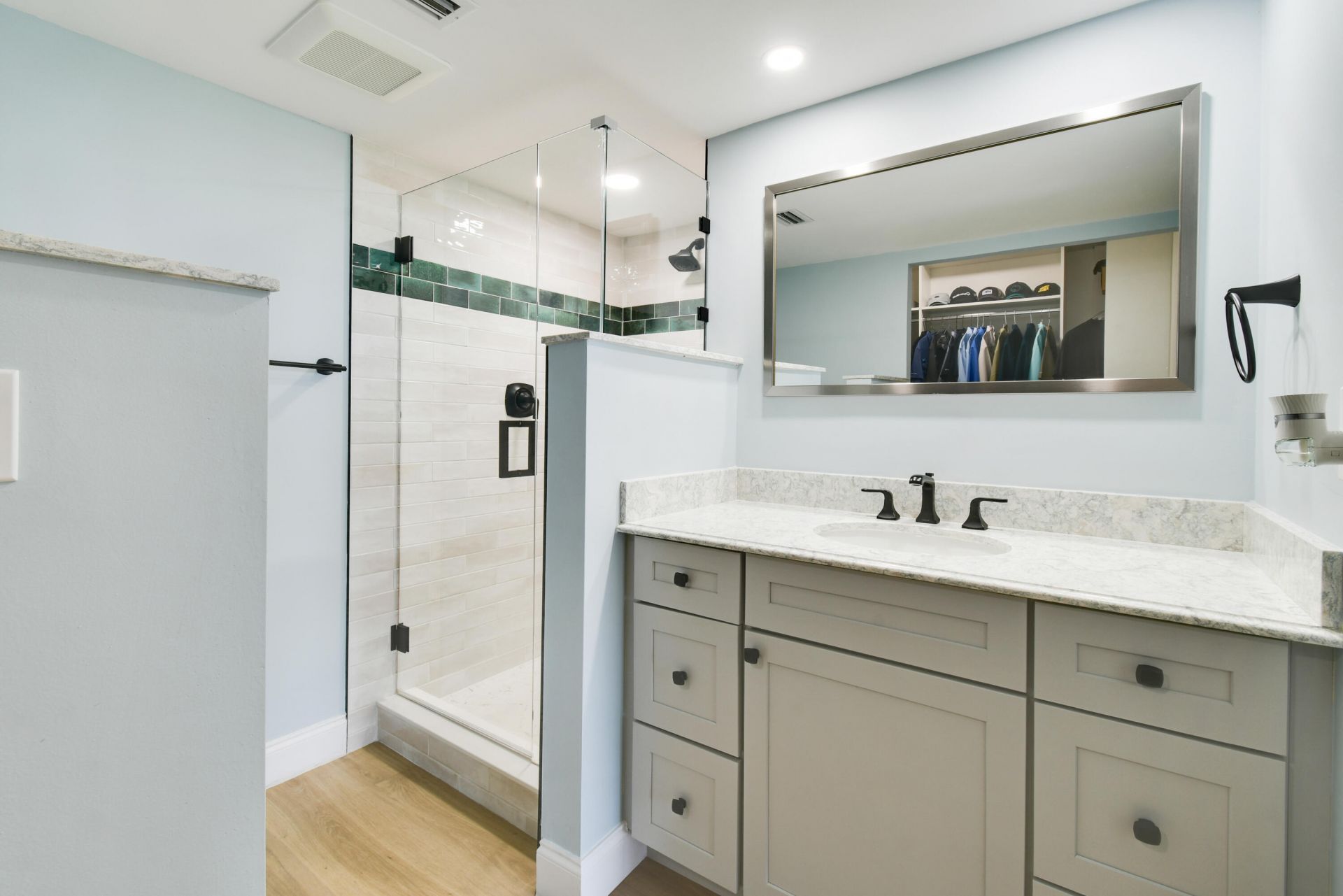100 Paradise Harbour Boulevard, Unit 211, North Palm Beach, FL 33408 Photo