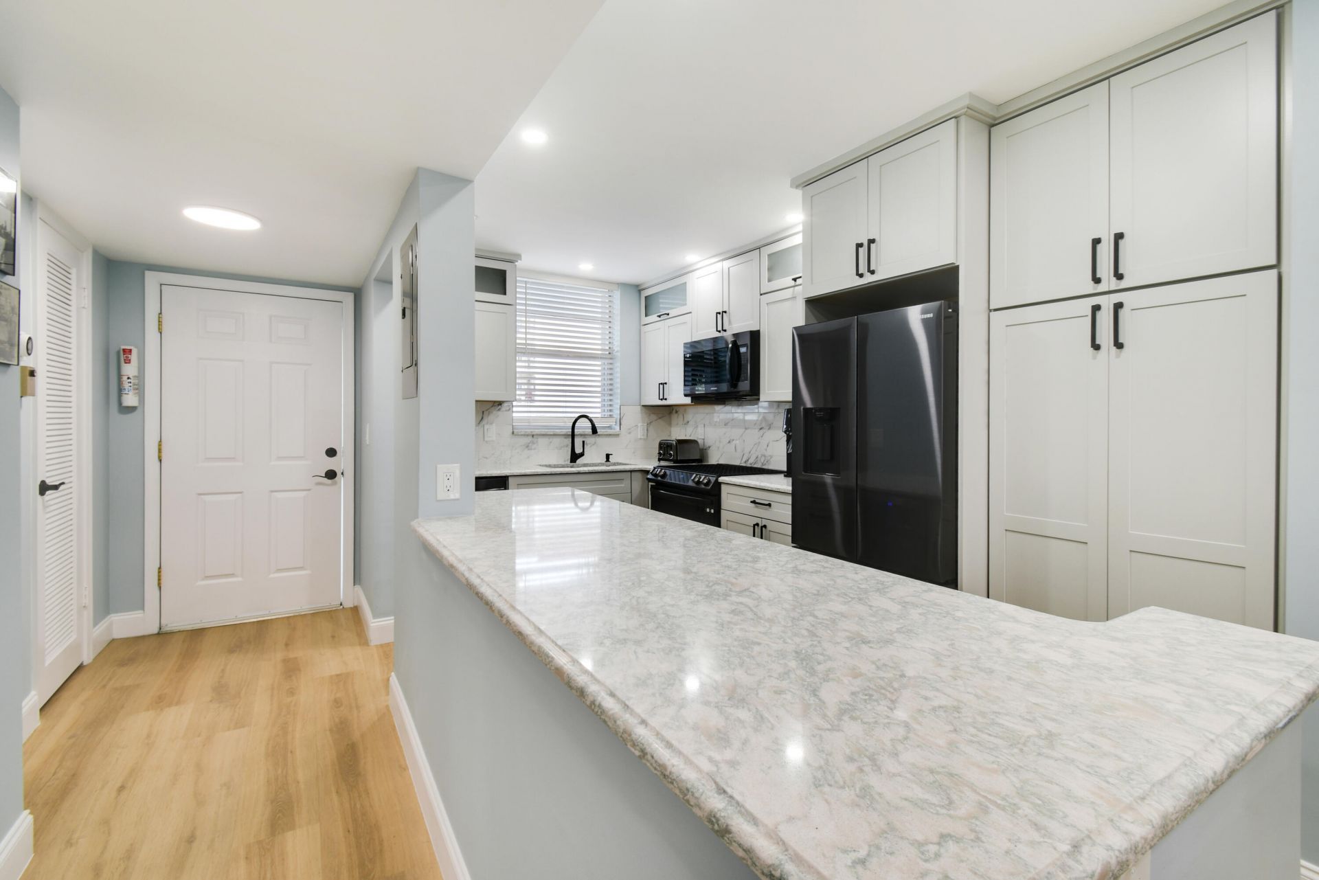 100 Paradise Harbour Boulevard, Unit 211, North Palm Beach, FL 33408 Photo