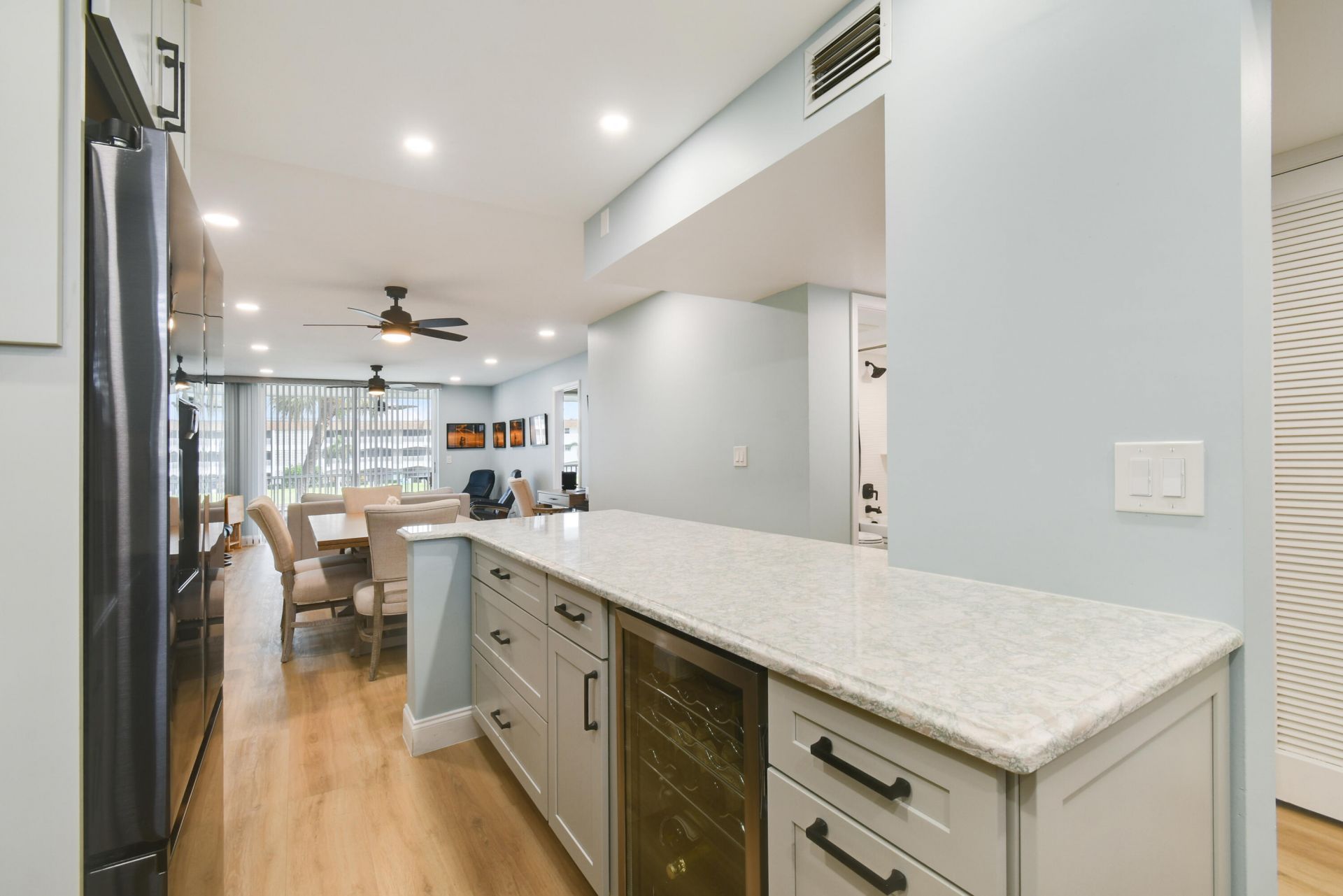 100 Paradise Harbour Boulevard, Unit 211, North Palm Beach, FL 33408 Photo