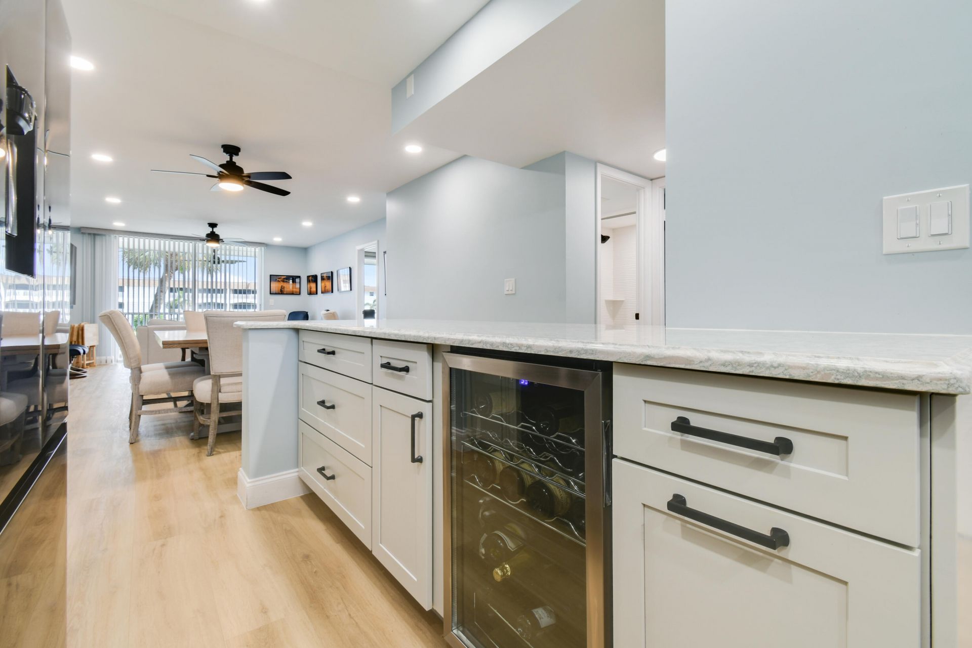 100 Paradise Harbour Boulevard, Unit 211, North Palm Beach, FL 33408 Photo