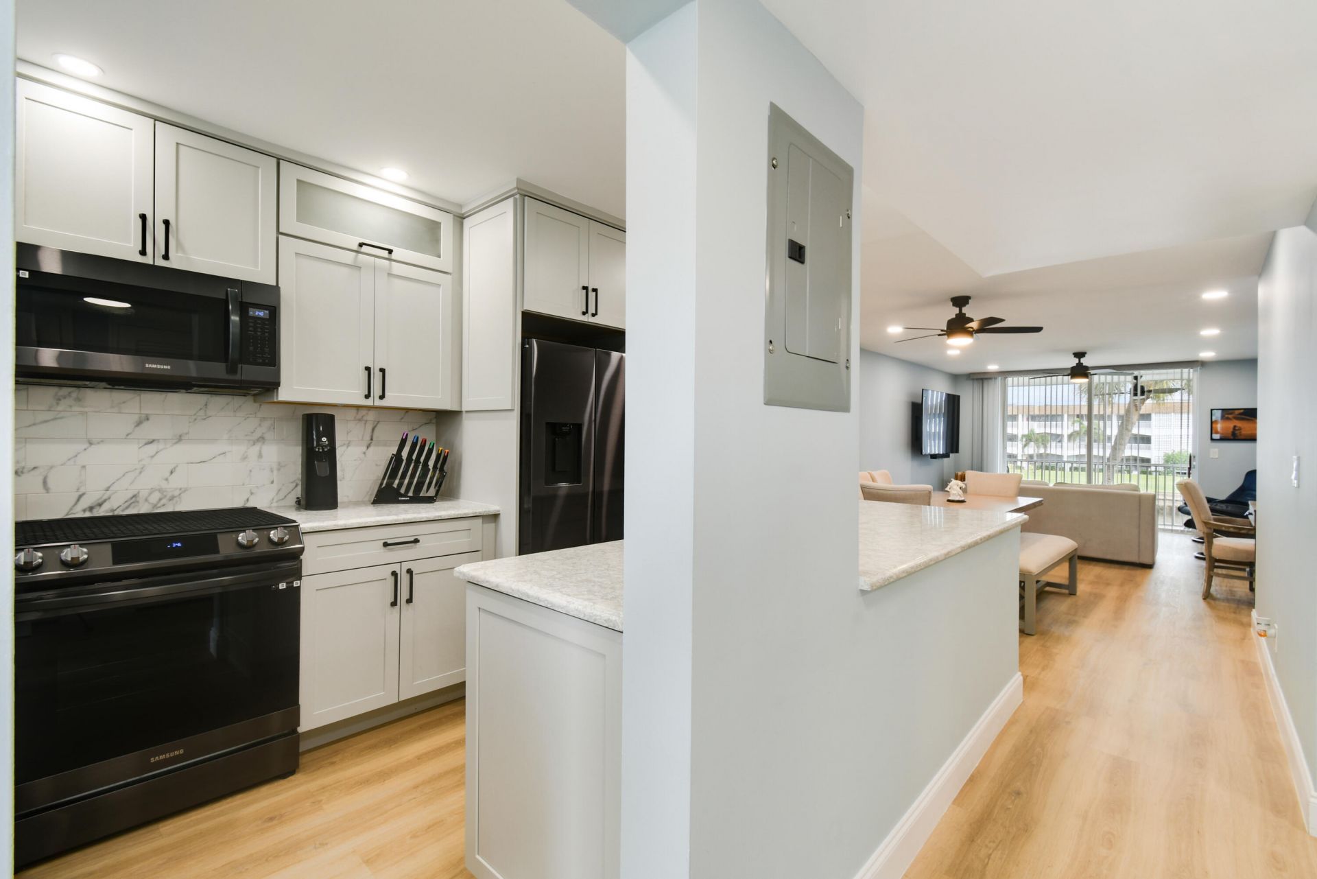 100 Paradise Harbour Boulevard, Unit 211, North Palm Beach, FL 33408 Photo