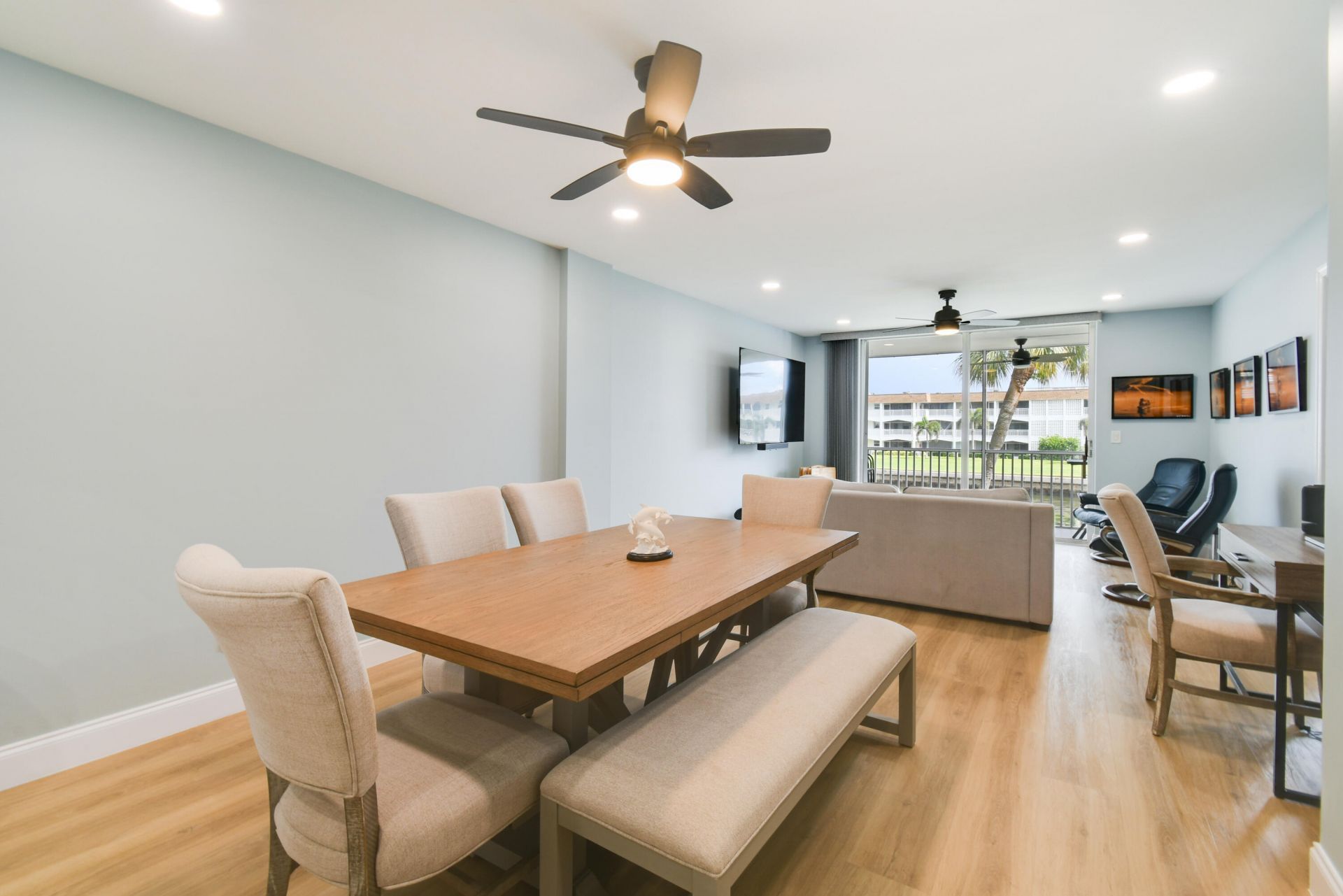 100 Paradise Harbour Boulevard, Unit 211, North Palm Beach, FL 33408 Photo